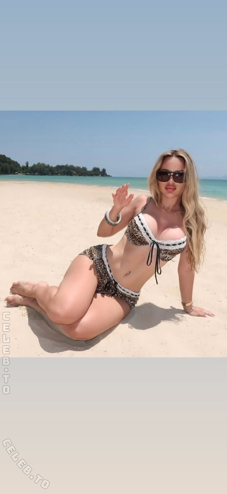 zeelyzz nude photo 1