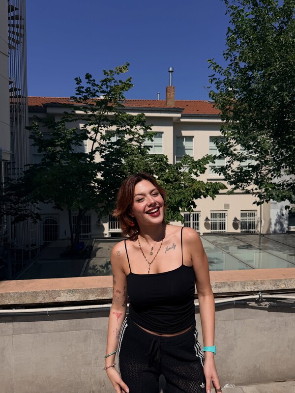 Zelderler nude photo 3
