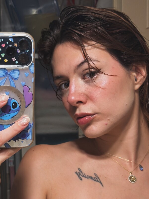 Zelderler nude photo 7