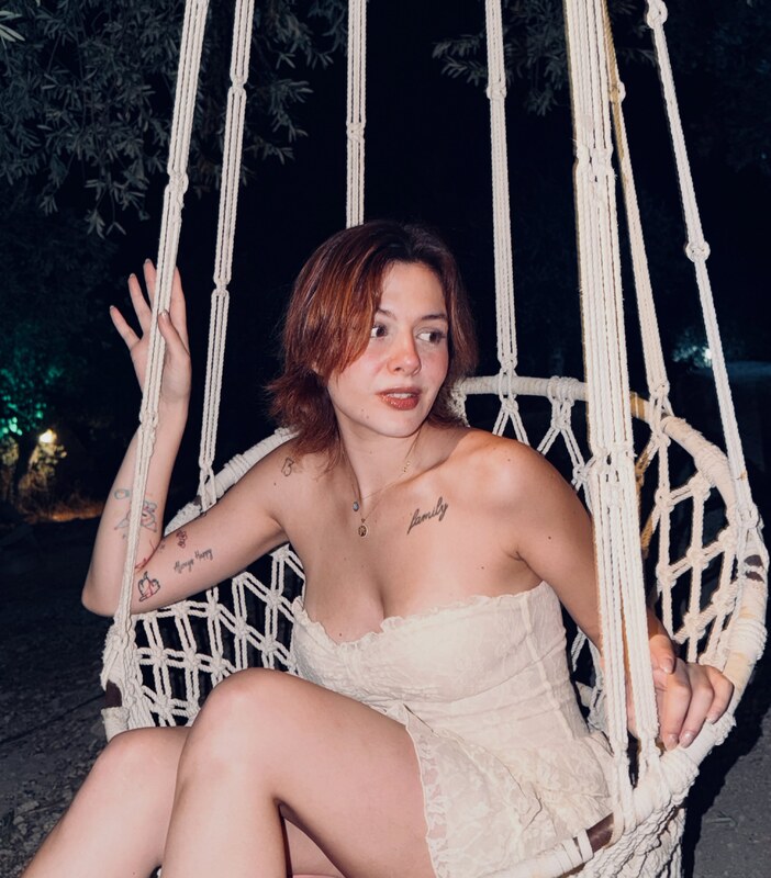 Zelderler nude photo 10