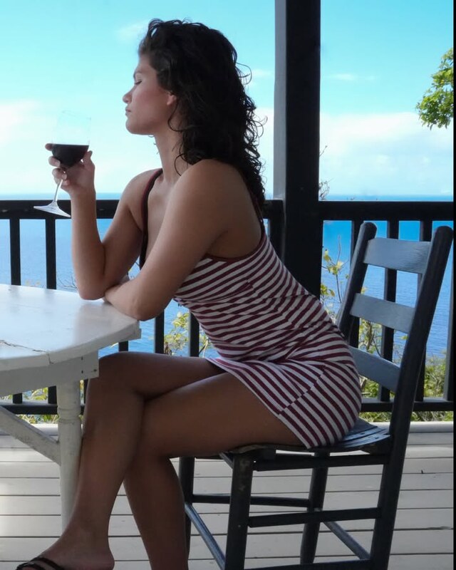Zendaya lookalike nude photo 2