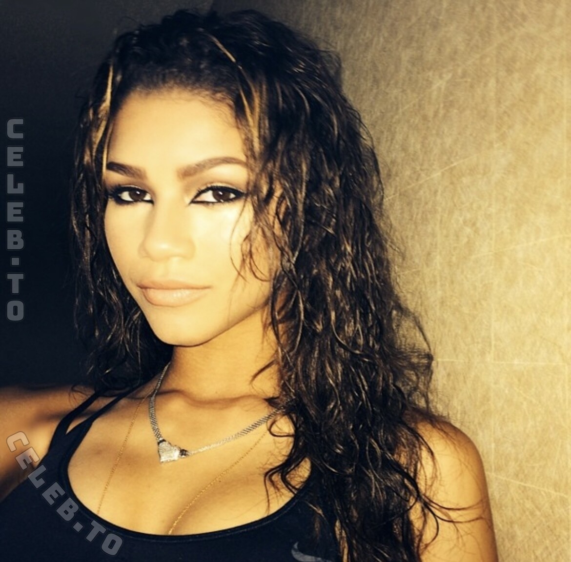 Zendaya nude photo 7