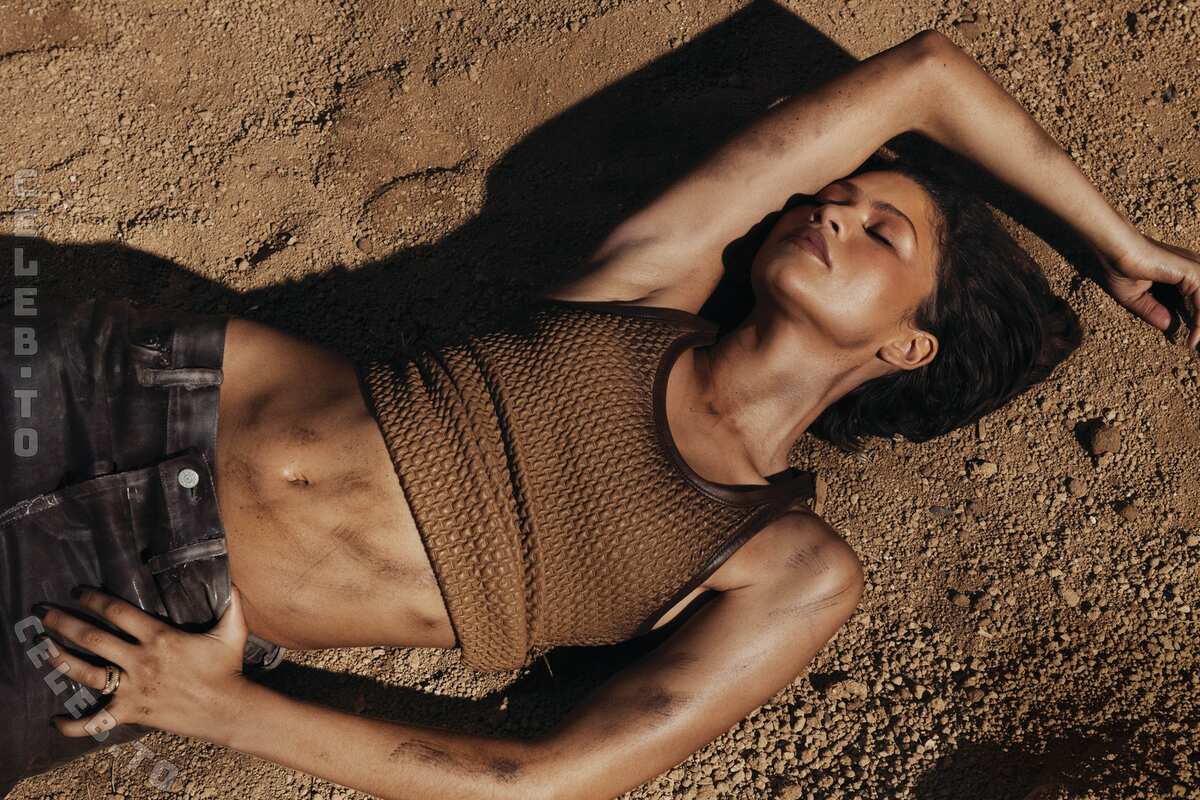Zendaya nude photo 6