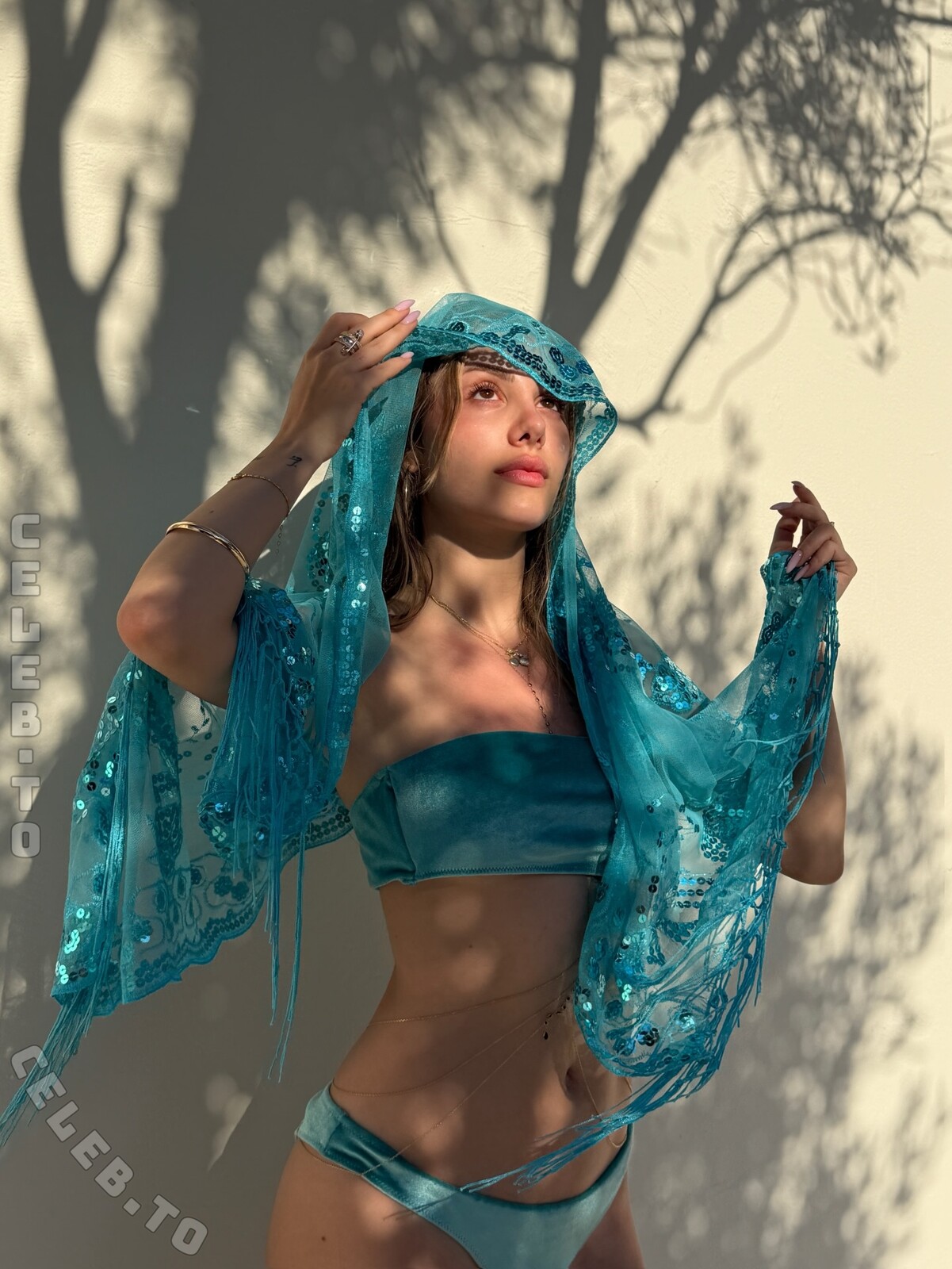 Zeybik nude photo 2