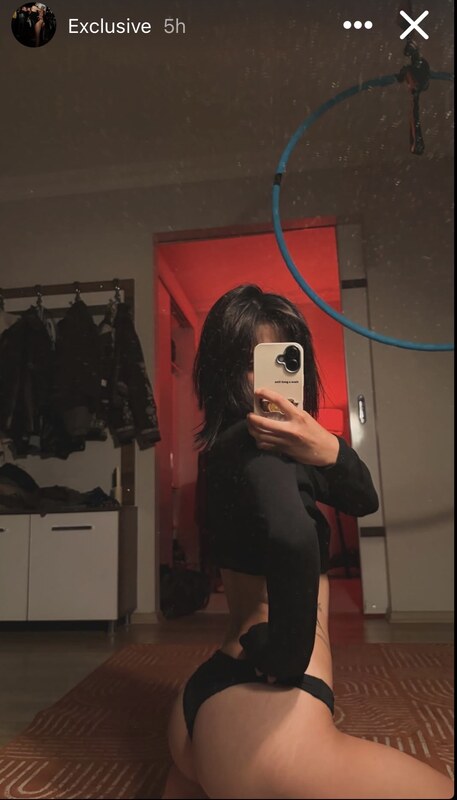 zeynpssii nude photo 3