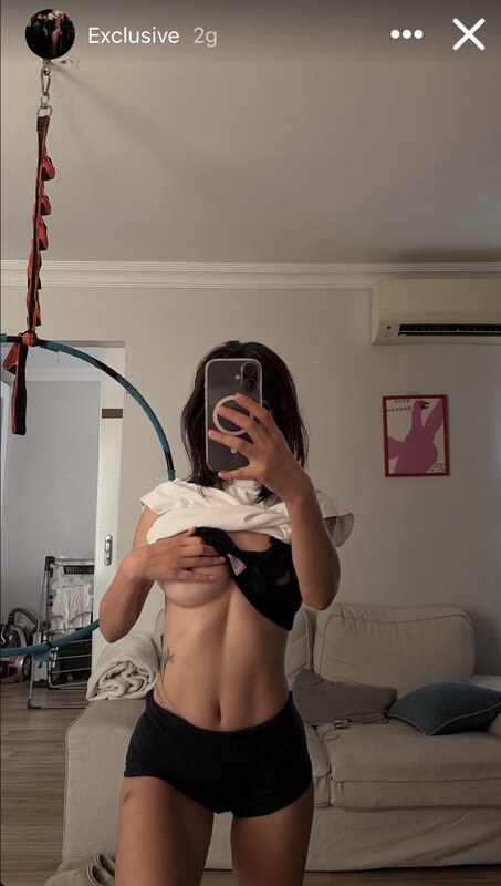 zeynpssii nude photo 23