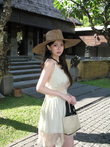 zhang_xinmu nude photo 6
