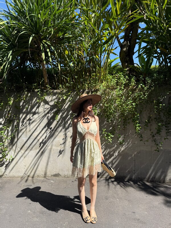 zhang_xinmu nude photo 12