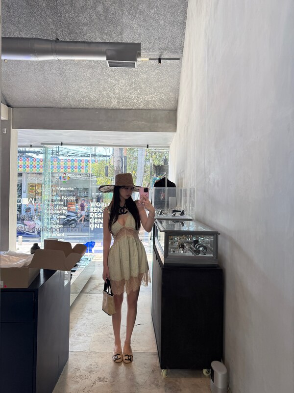 zhang_xinmu nude photo 15