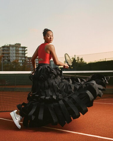 Zheng Qinwen nude photo 10