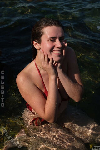 Zishy nude photo 79