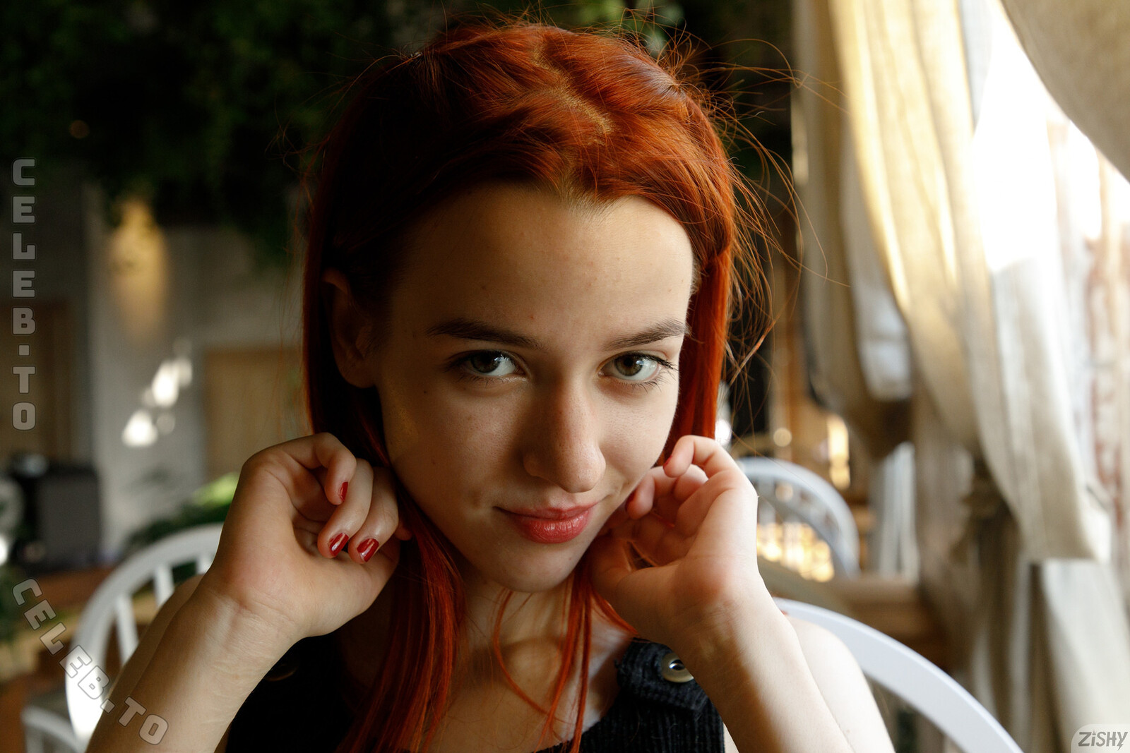 Zishy nude photo 8