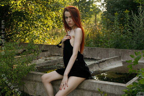 Zishy nude photo 417