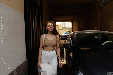 Zishy nude photo 246