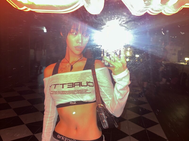 Z___meme nude photo 11