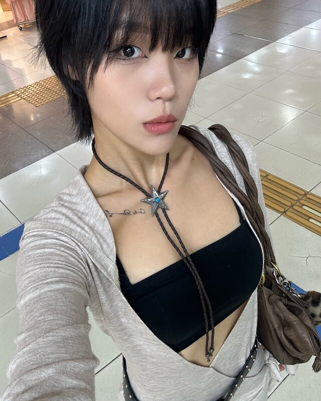 Z___meme nude photo 18