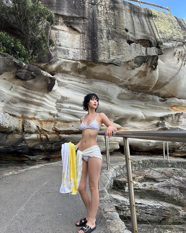 Z___meme nude photo 41