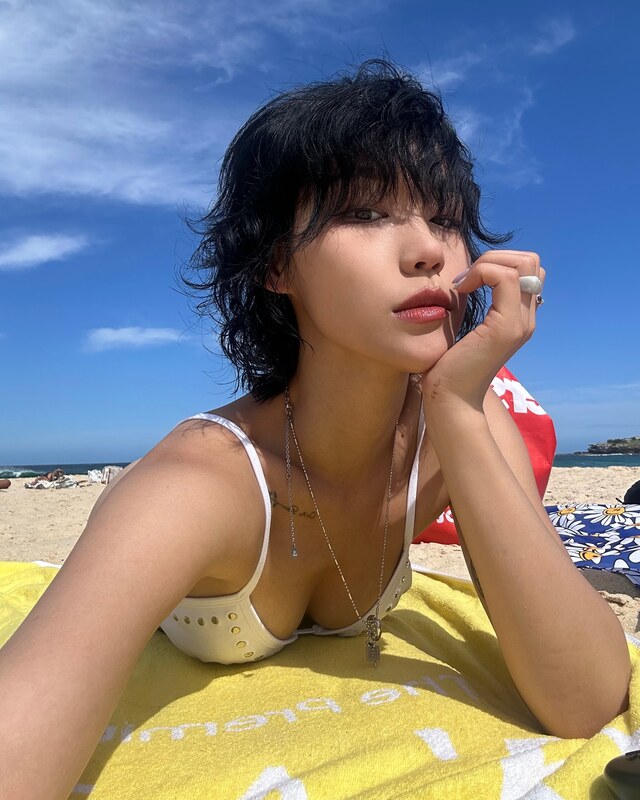 Z___meme nude photo 42