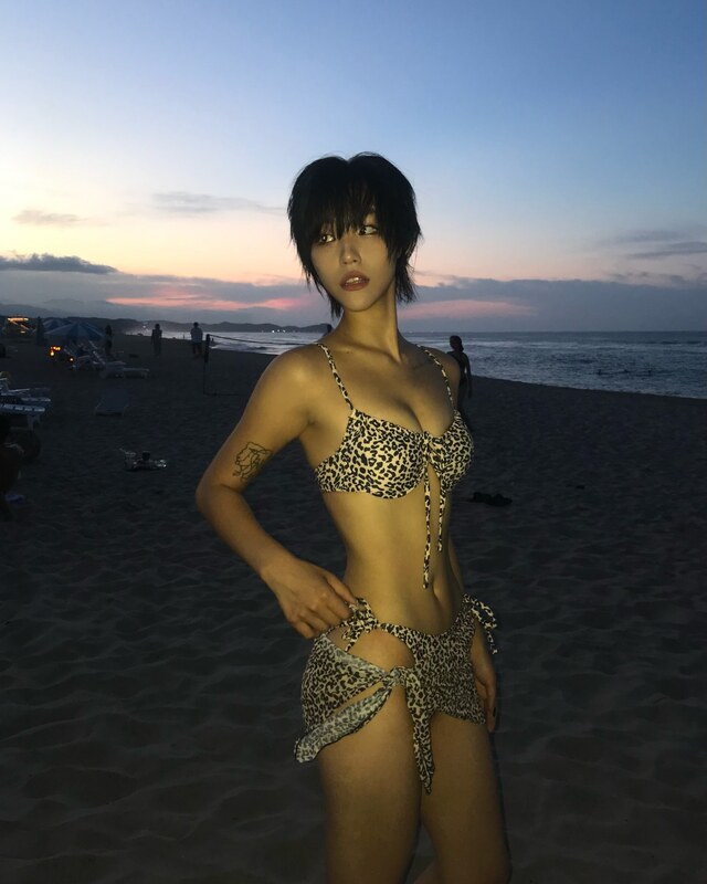 Z___meme nude photo 14
