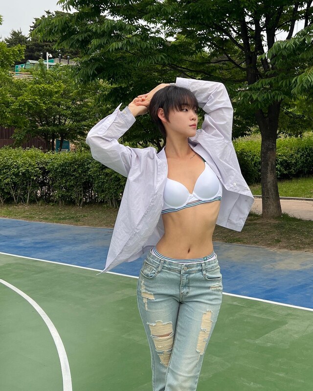 Z___meme nude photo 26