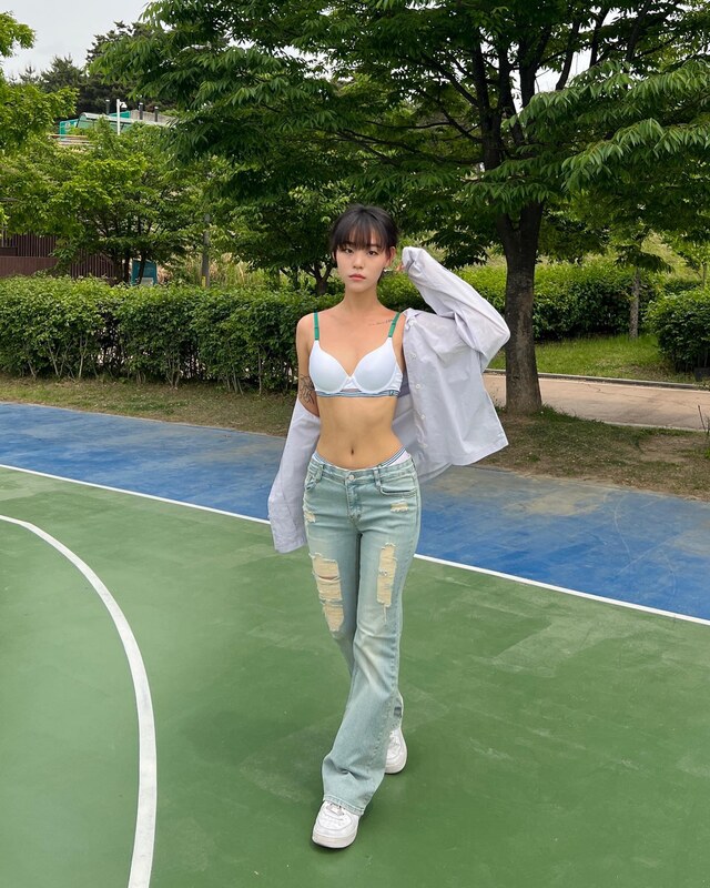 Z___meme nude photo 28