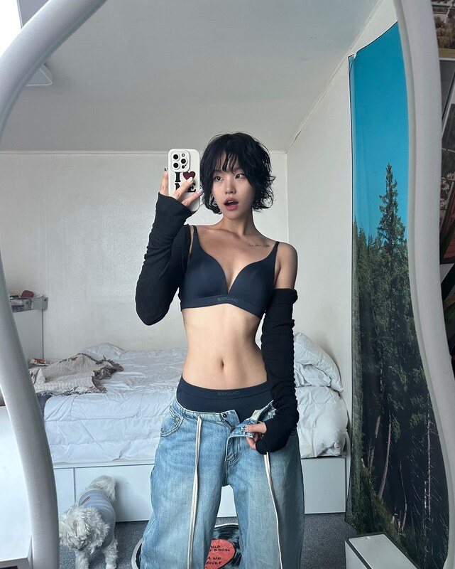 Z___meme nude photo 33