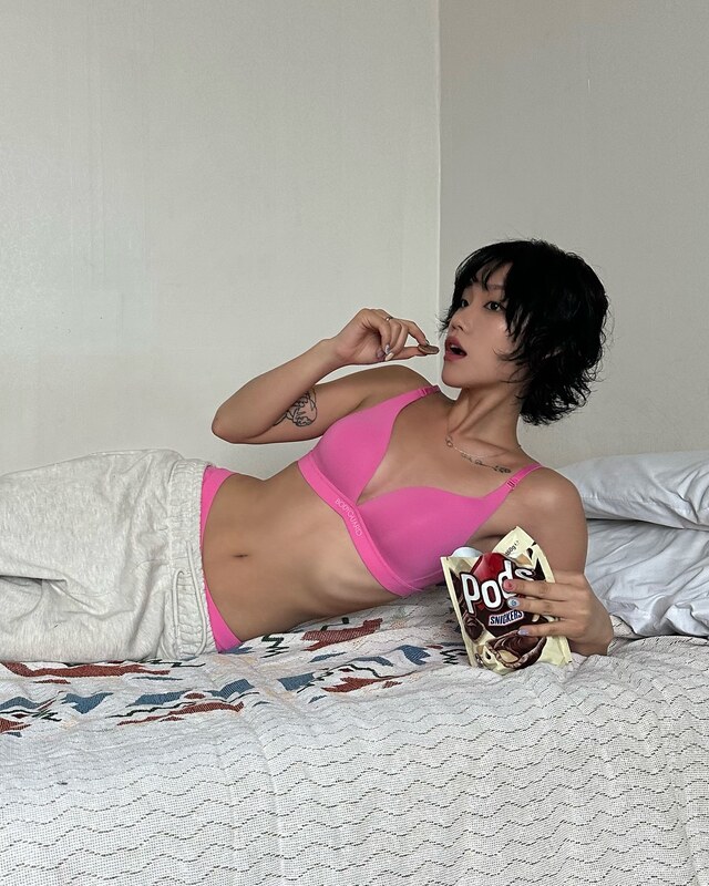 Z___meme nude photo 34