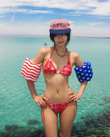 Z___meme nude photo 29
