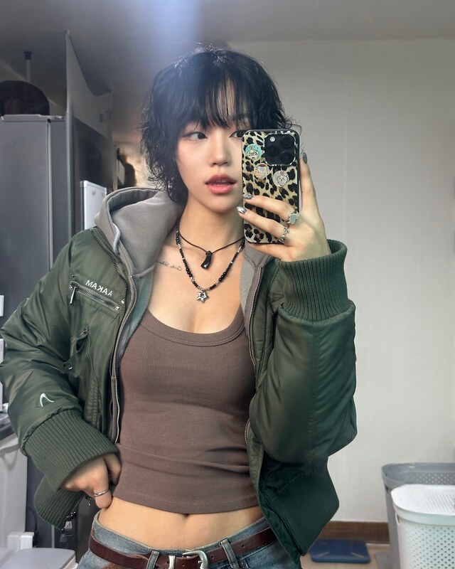 Z___meme nude photo 3