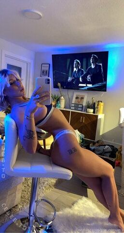 Zoe Consagra nude photo 46