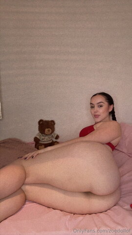 Zoe doll nude photo 15