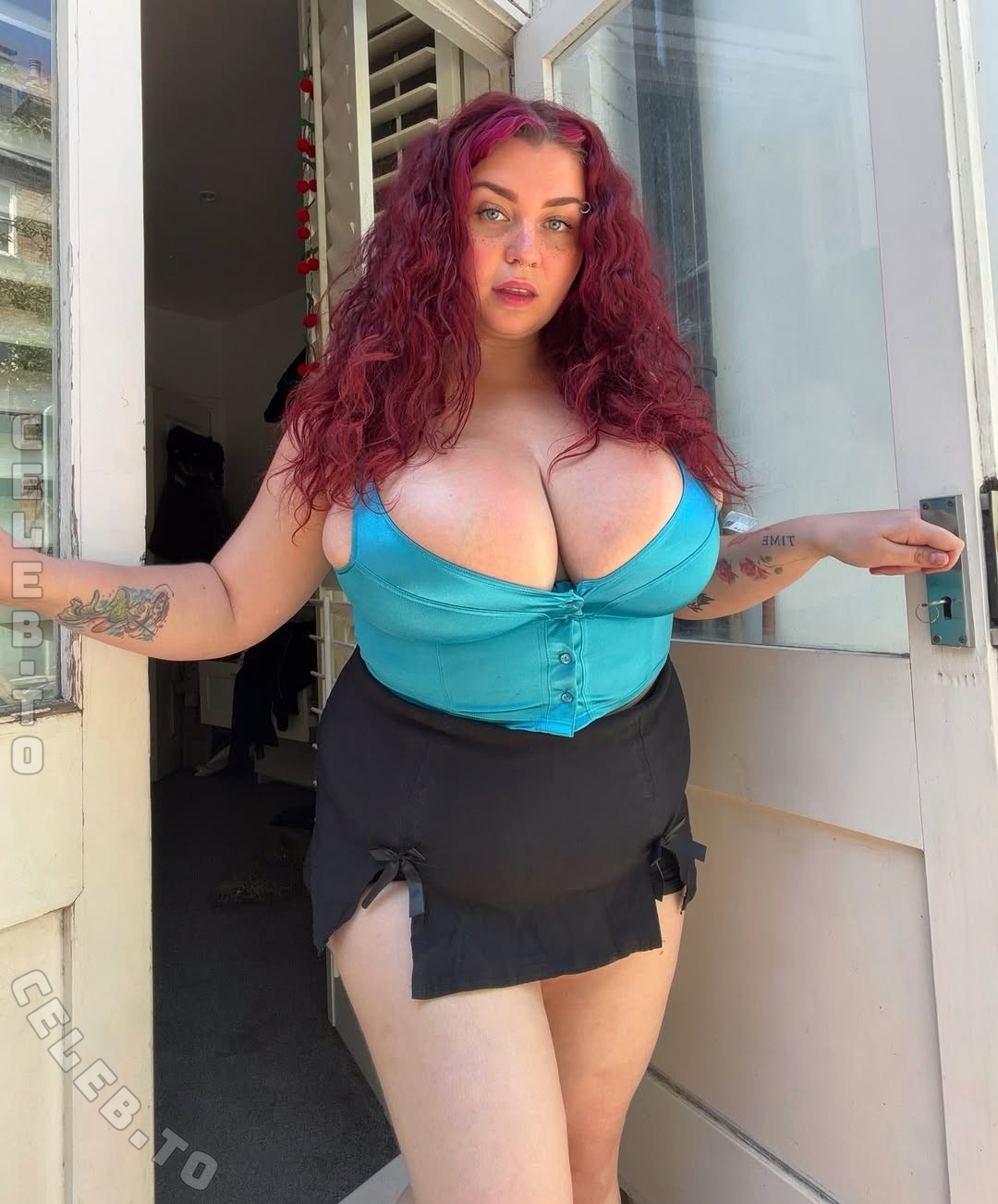 Zoe Francesca nude photo 5