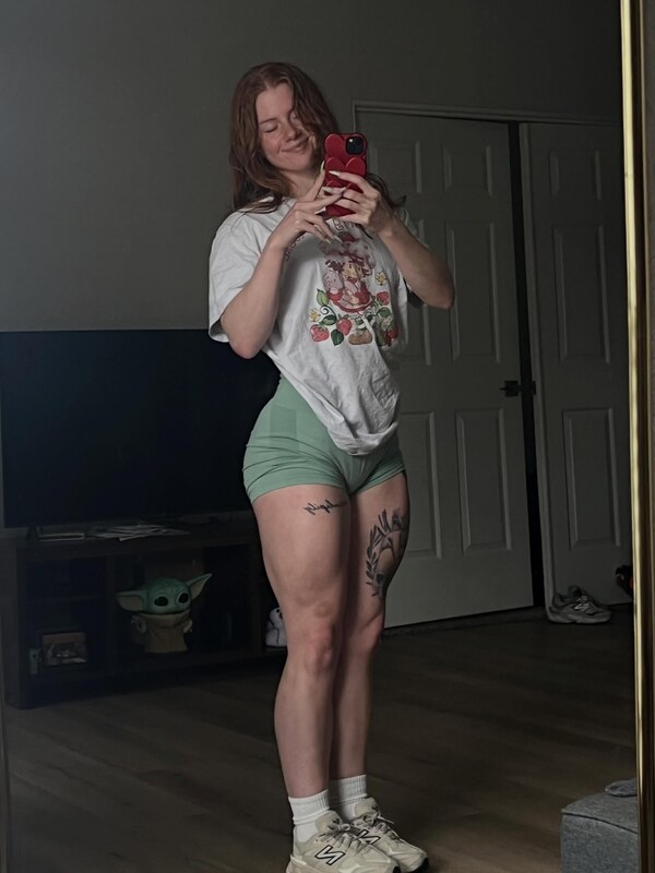 Zoe Tierney nude photo 30