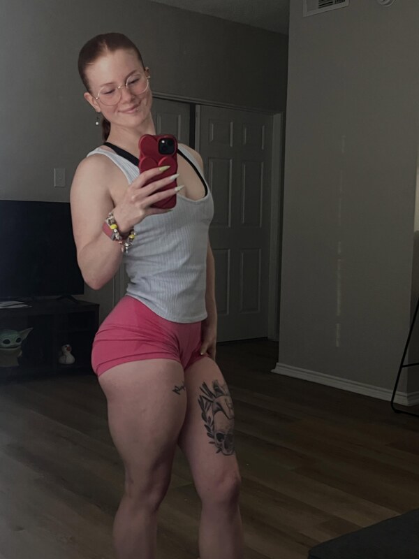 Zoe Tierney nude photo 36