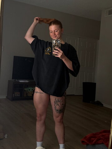 Zoe Tierney nude photo 3