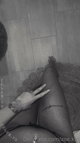 Zoe.kln nude photo 42