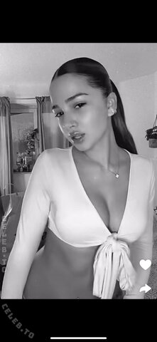 Zoesalg nude photo 71