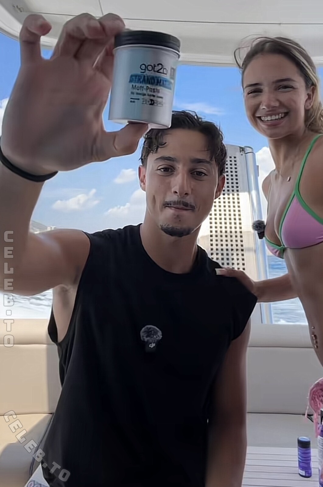 Zoesalg nude photo 1