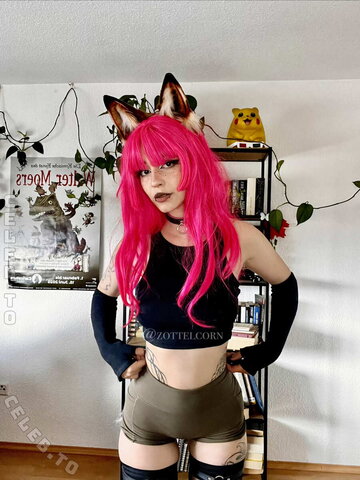 Zottelcorn nude photo 6