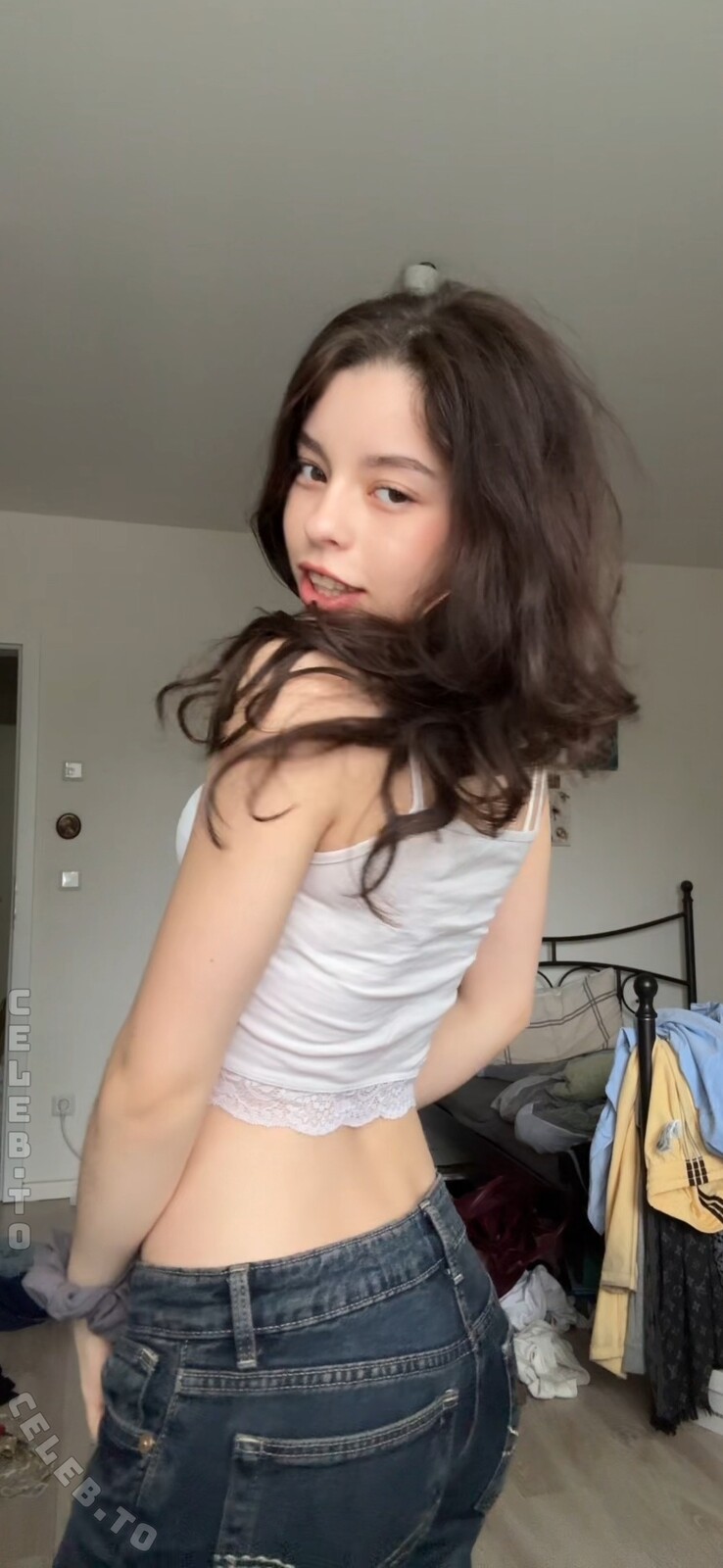 Zukunftslos nude photo 5