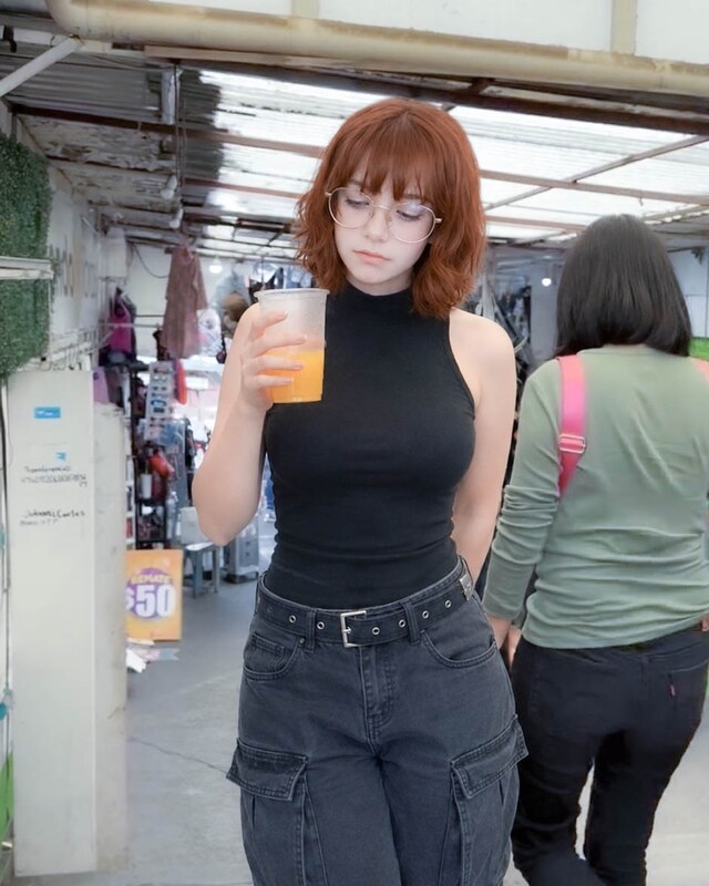 Zum nude photo 3