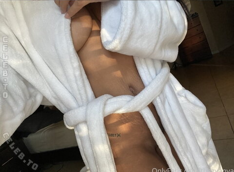 Zyanya nude photo 27