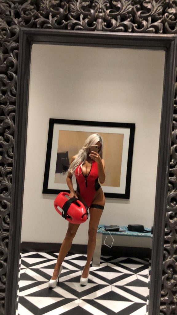 Lindsey-Pelas_thefappening_one (22)