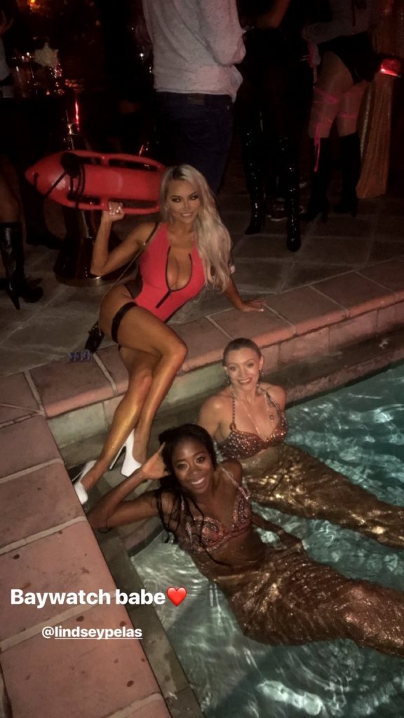 Lindsey-Pelas_thefappening_one (24)