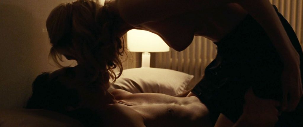 Elizabeth-Debicki_thefappening_one (1)