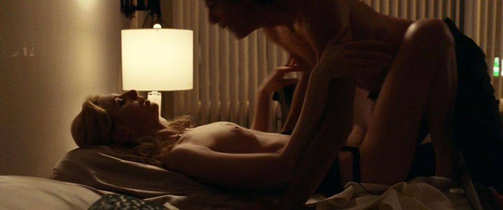 Elizabeth-Debicki_thefappening_one (2)