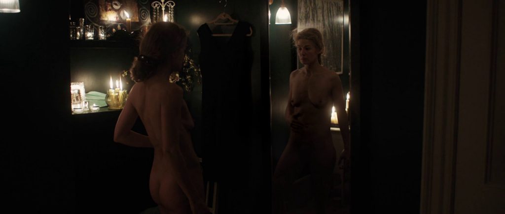 Rosamund-Pike_thefappening_one (4)