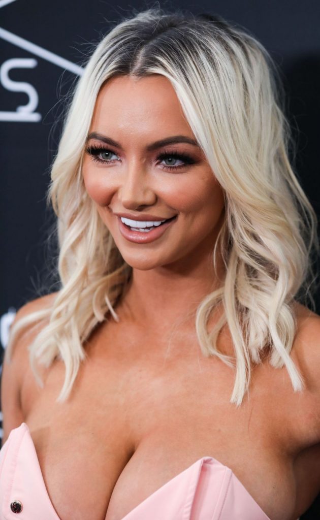 Lindsey-Pelas_thefappening_one (2)