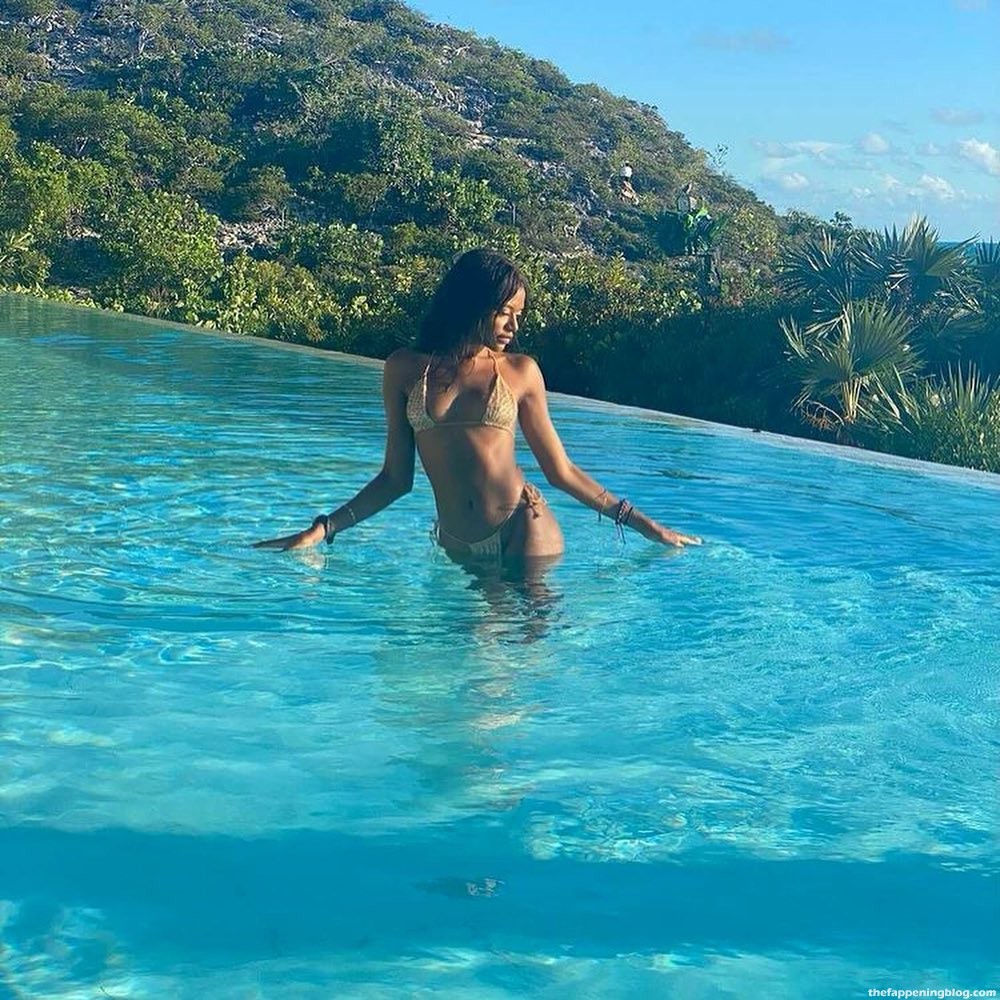 Janelle Monáe Naked