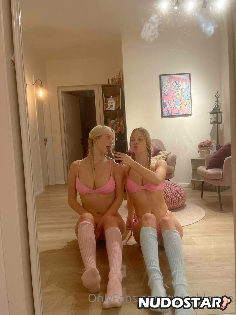 Onlytwinz Leaked Photo 15